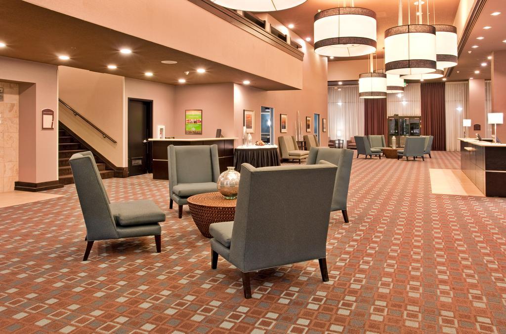 Hotel Radisson Conference Center