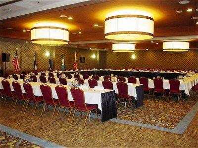 Radisson Conference Center Hotel